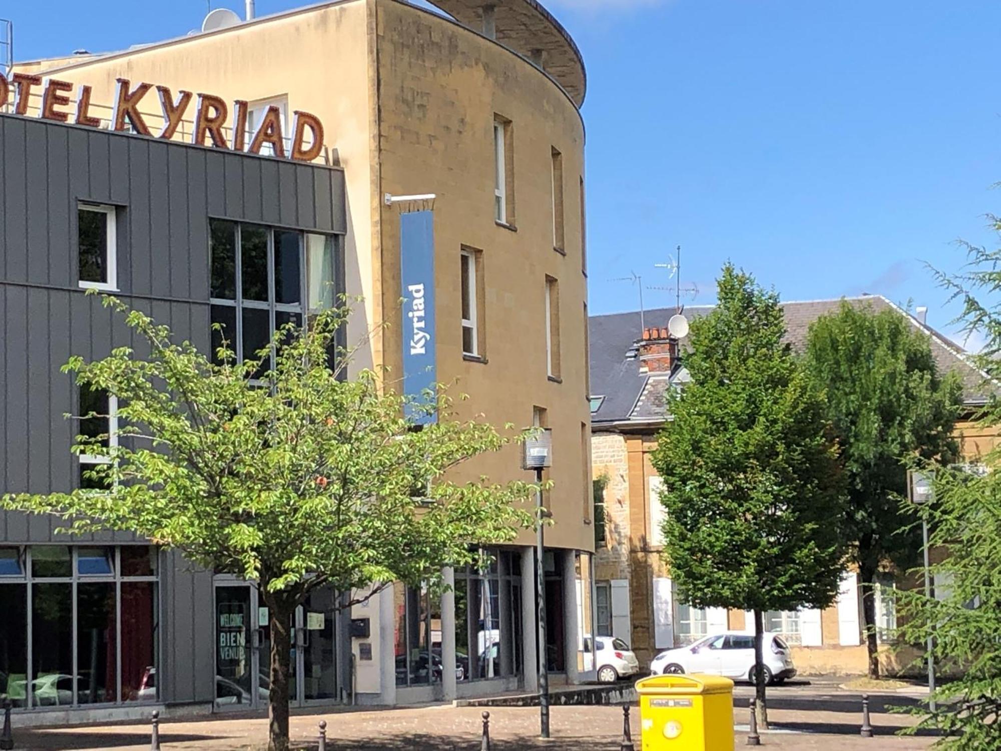 Kyriad Charleville Mezieres Exterior foto
