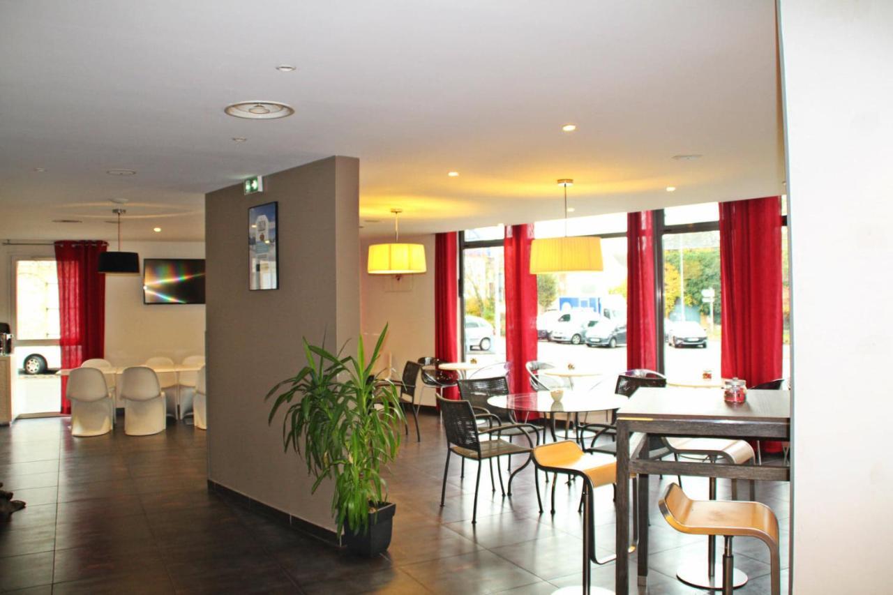 Kyriad Charleville Mezieres Exterior foto